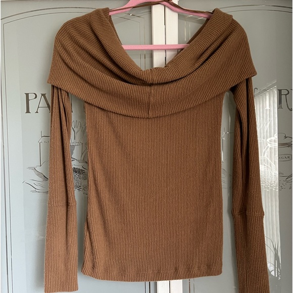 We the Free Vintage Bronze Snowbunny Off the Shoulder Long Sleeve Tee - Picture 13 of 15